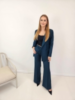 Przedłużany żakiet damski typu oversize  w odcieniu butelkowej zieleni - Katarzyna  976