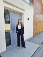 Elegancki żakiet damski w granatowym odcieniu Bogusia – 967